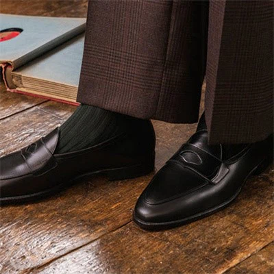 men dress socks display-2 men dress socks display-2